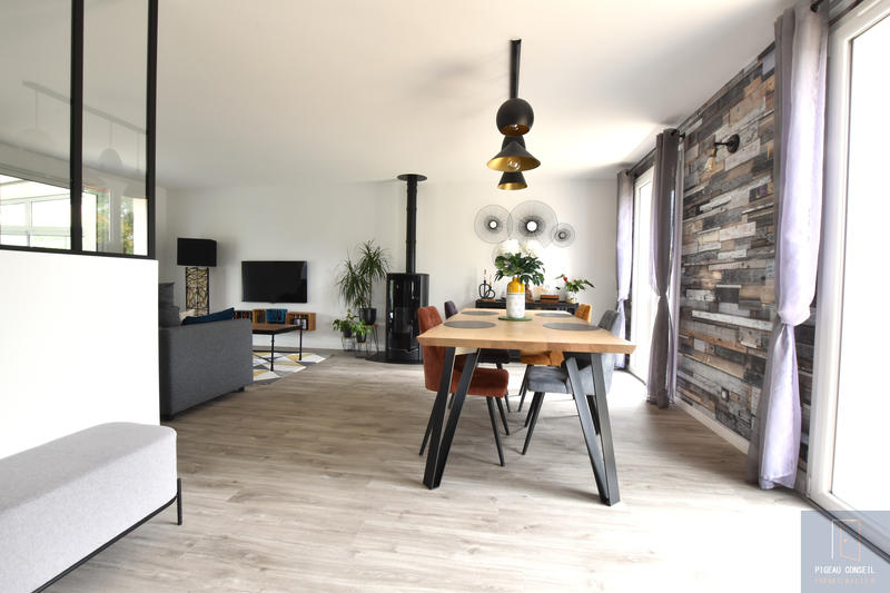 Maison - 127 m² - 5 pièces