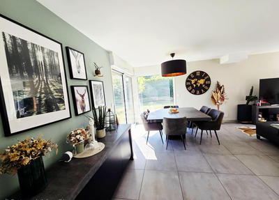 Maison - 160 m² - 5 pièces