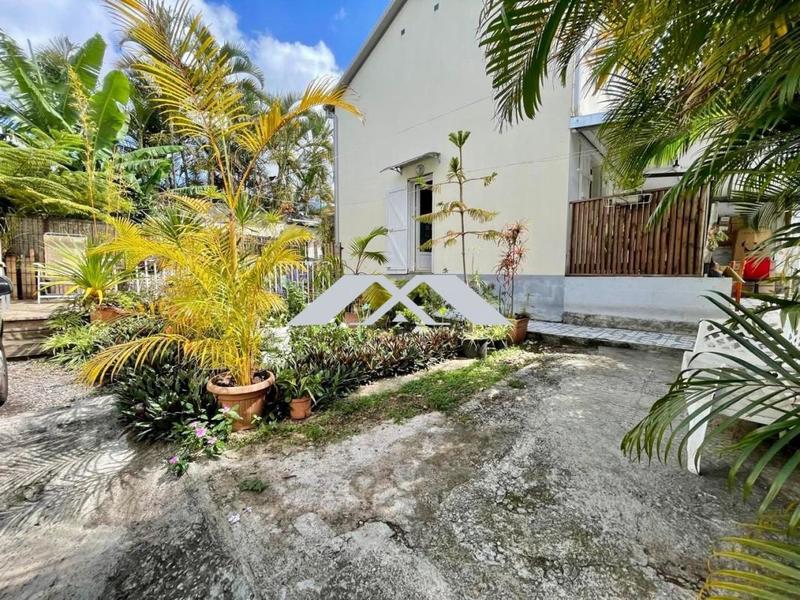 Maison - 82 m² - 5 pièces