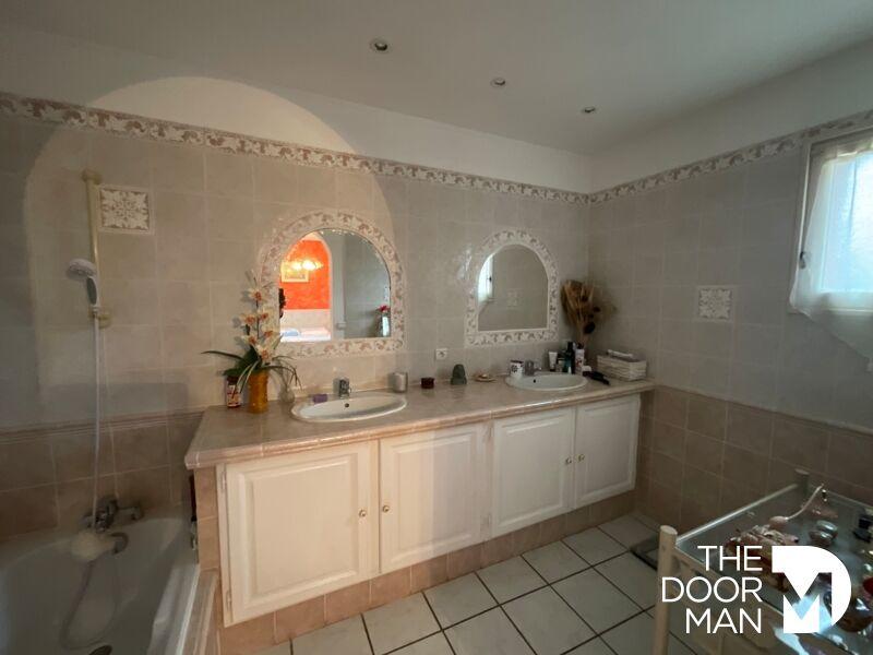 Villa - 116 m² - 4 pièces