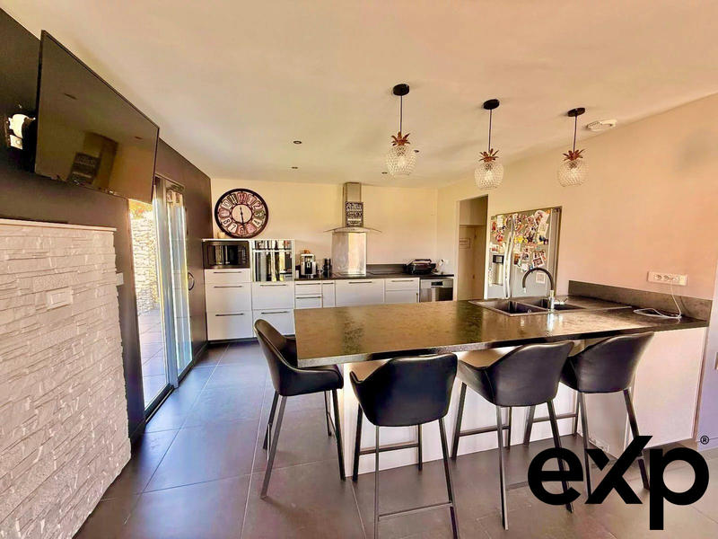 Maison - 120 m² - 5 pièces