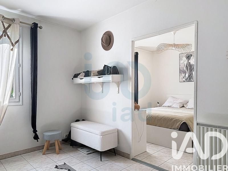 Maison - 250 m² - 6 pièces