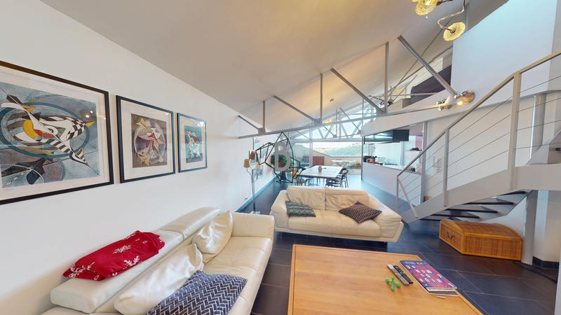 Duplex - 164 m² - 5 pièces