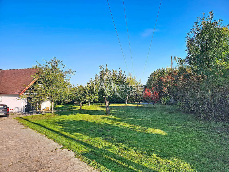 Maison - 202 m² - 6 pièces