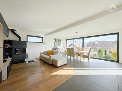 Maison - 135 m² - 5 pièces