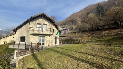 Maison - 158 m² - 6 pièces