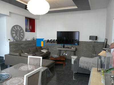 Appartement - 170 m² - 6 pièces