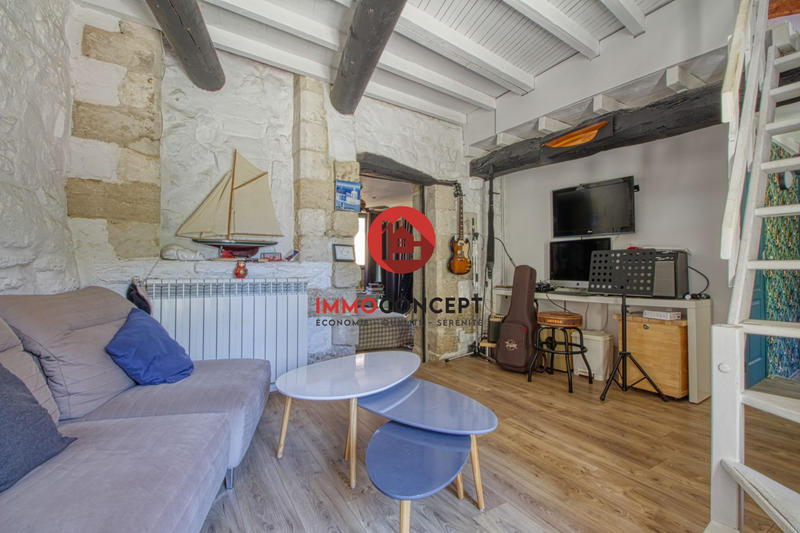 Maison ancienne - 205 m² - 9 pièces