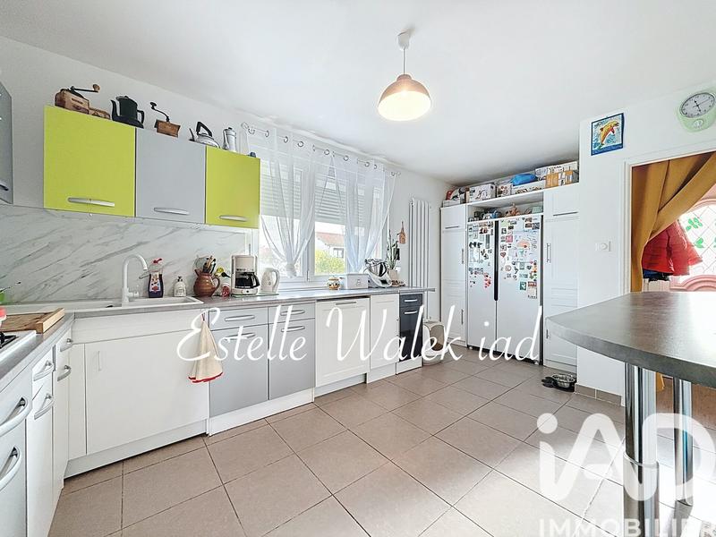 Maison - 110 m² - 6 pièces