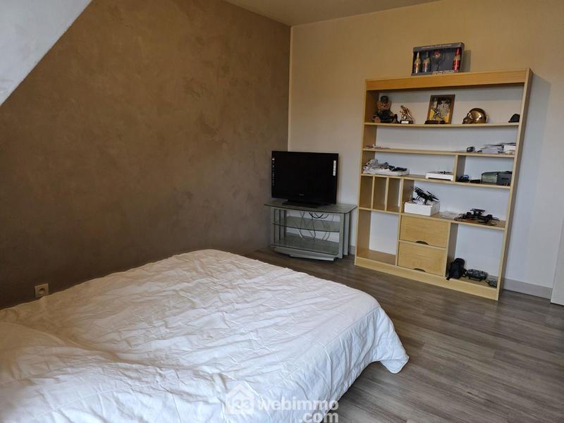 Maison - 187 m² - 7 pièces