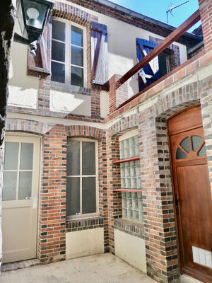 Immeuble - 5 pièces