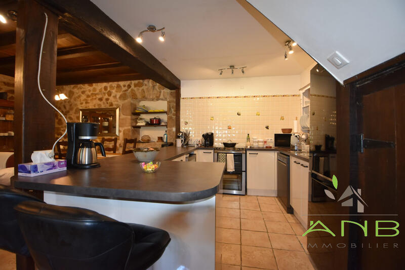 Maison - 88 m² - 4 pièces