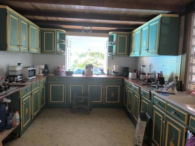 Maison - 180 m² - 7 pièces