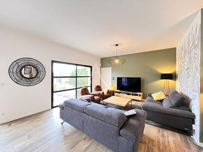 Maison - 132 m² - 4 pièces