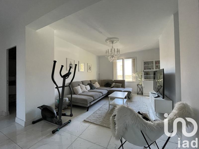 Appartement - 97 m² - 5 pièces