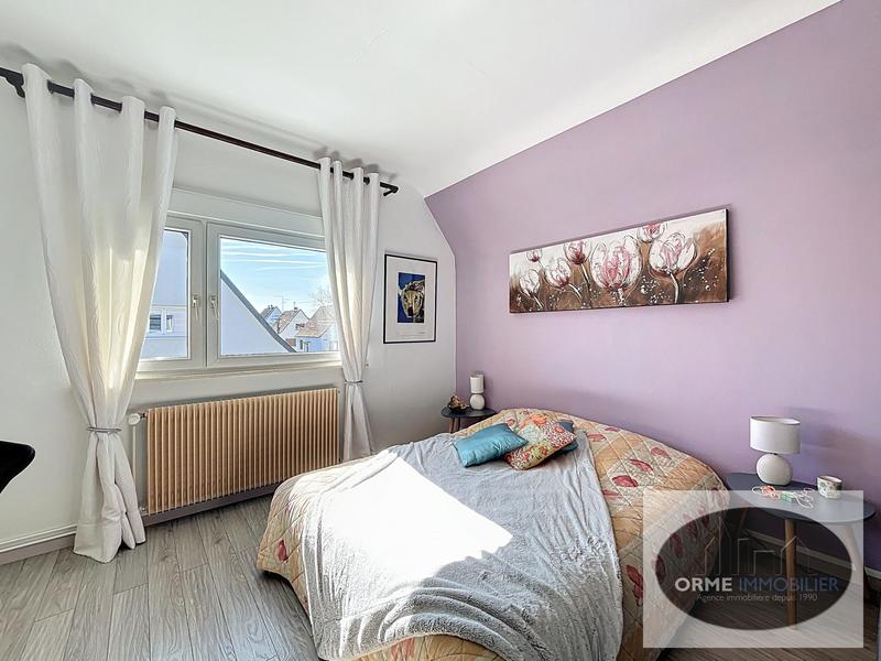 Maison traditionnelle - 110 m² - 5 pièces