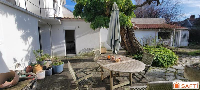 Maison - 136 m² - 6 pièces