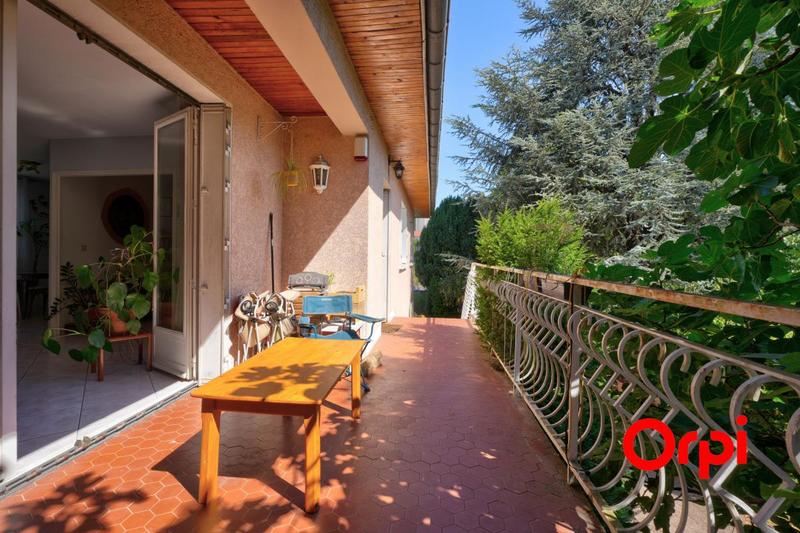 Maison - 179 m² - 4 pièces