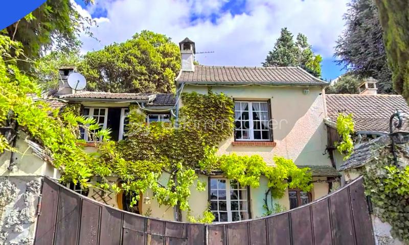 Maison de campagne - 200 m² - 8 pièces