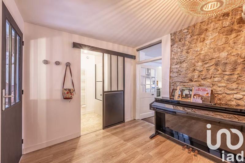 Appartement - 65 m² - 3 pièces