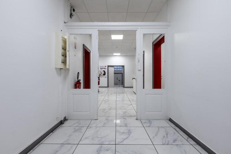 Immeuble - 1 020 m² - 6 pièces