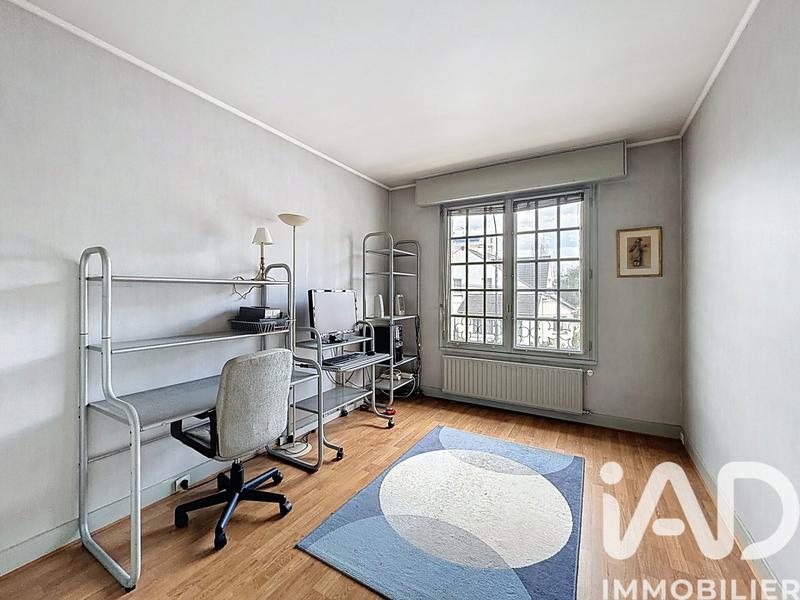 Maison - 186 m² - 7 pièces