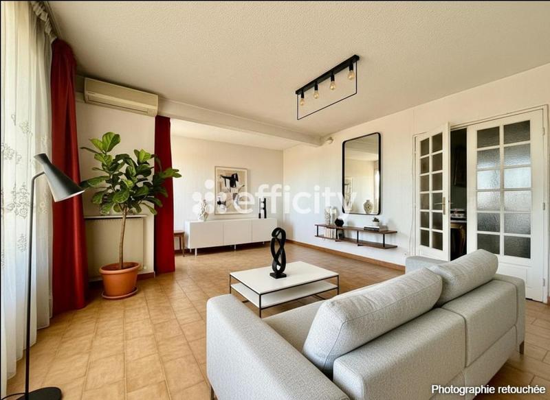 Appartement - 82 m² - 3 pièces