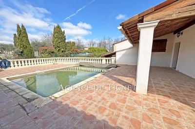 Appartement - 142 m² - 6 pièces