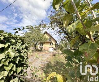 Maison - 180 m² - 8 pièces