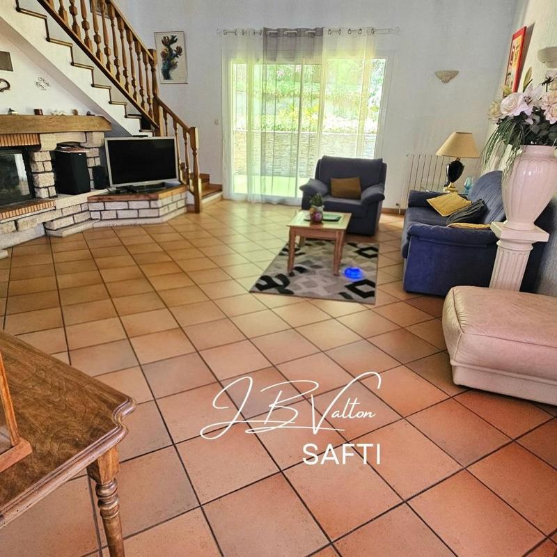 Maison - 130 m² - 6 pièces