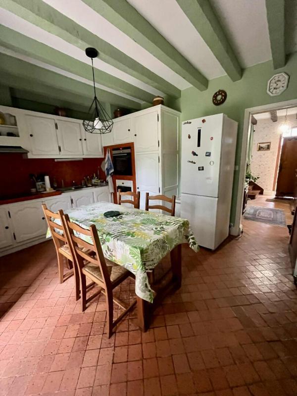 Maison - 177 m² - 6 pièces