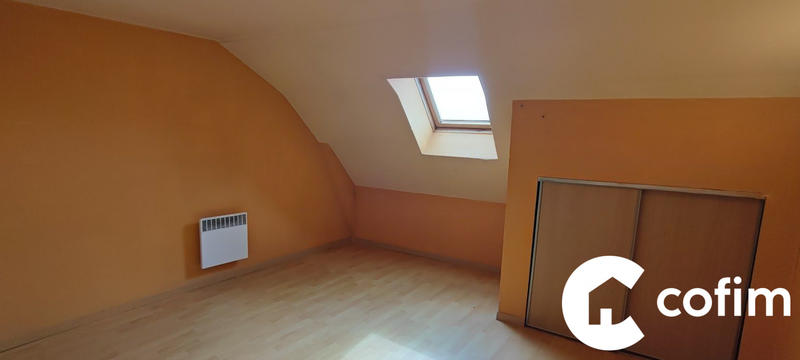 Maison - 196 m² - 8 pièces