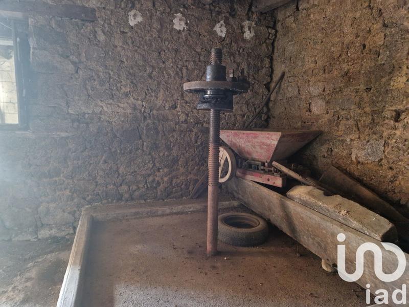 Maison - 208 m² - 12 pièces