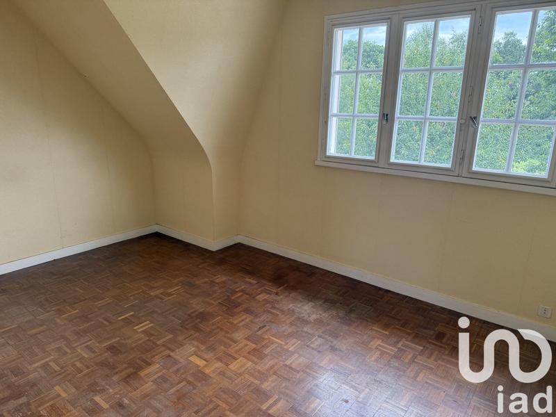 Maison - 151 m² - 8 pièces