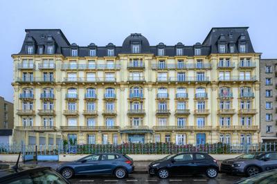 Appartement - 177 m² - 6 pièces