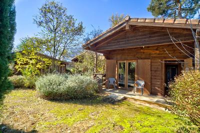 Maison - 340 m² - 10 pièces