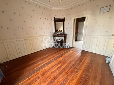 Maison - 105 m² - 5 pièces