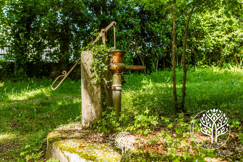 Maison - 435 m² - 16 pièces