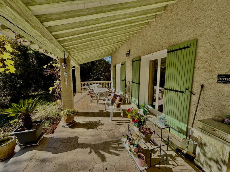 Villa - 150 m² - 5 pièces