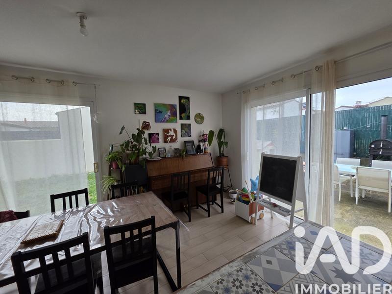 Maison - 94 m² - 4 pièces