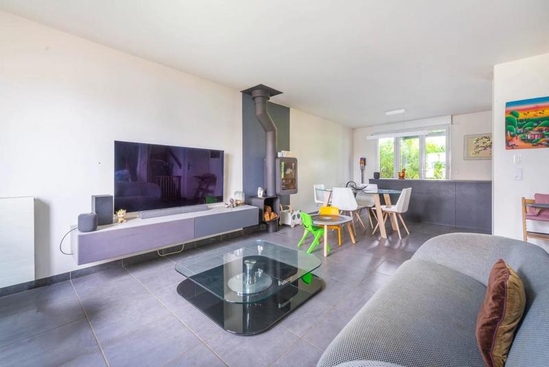 Maison - 86 m² - 6 pièces