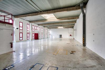 Entrepôt - 550 m²