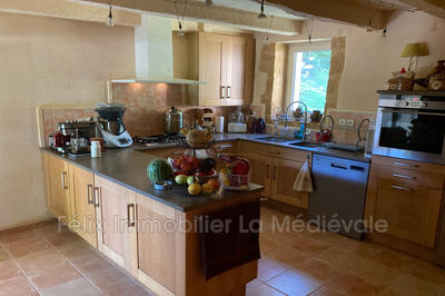 Maison - 170 m² - 6 pièces