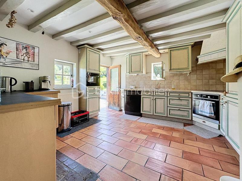 Propriété - 129 m² - 6 pièces