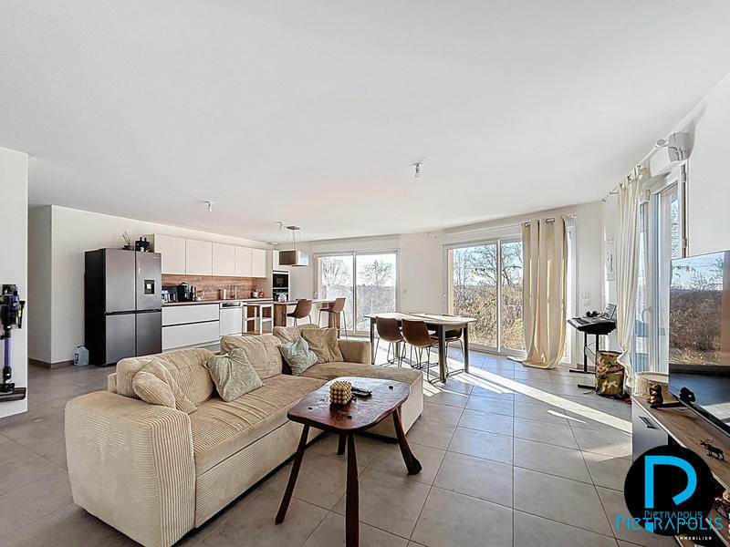 Maison - 108 m² - 4 pièces