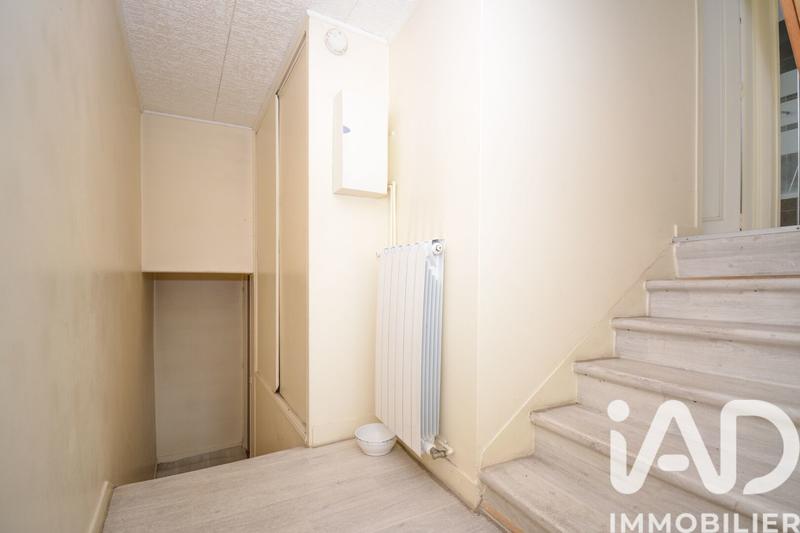 Immeuble - 180 m² - 5 pièces