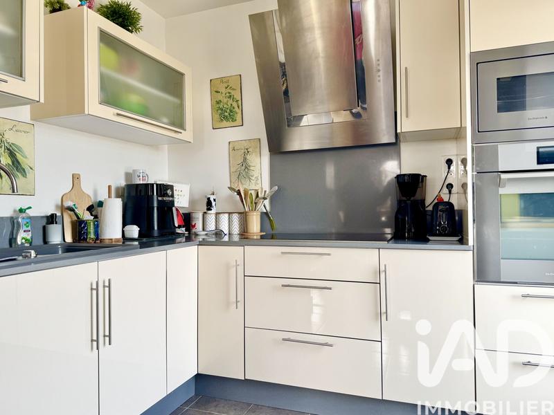 Appartement - 98 m² - 5 pièces