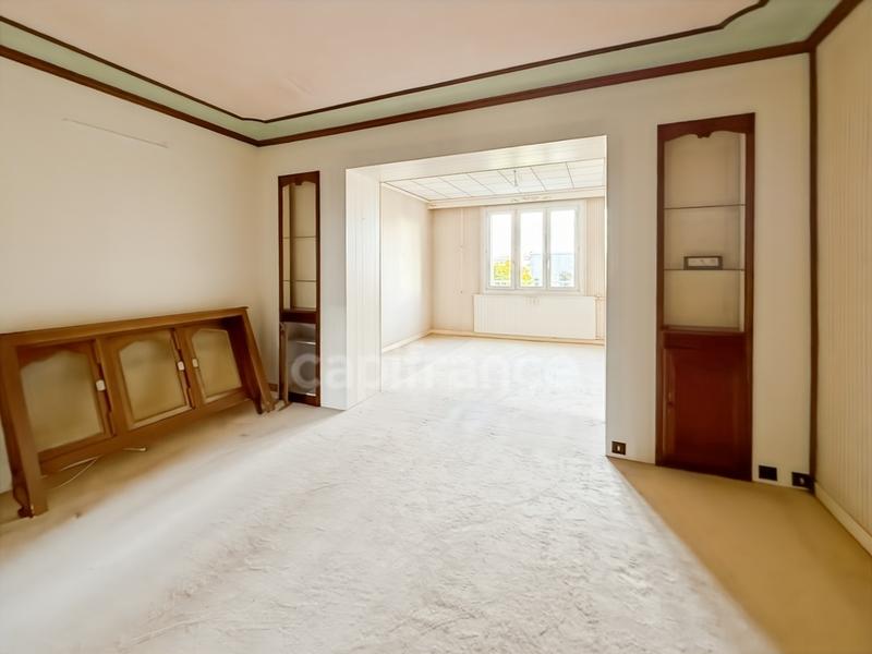 Maison - 80 m² - 5 pièces