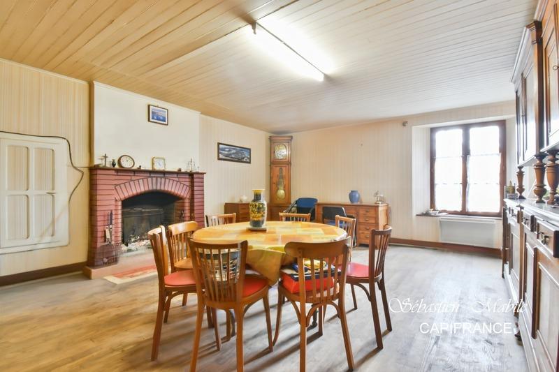 Corps de ferme - 190 m² - 10 pièces