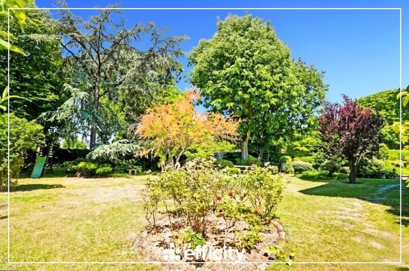 Appartement bourgeois - 165 m² - 6 pièces